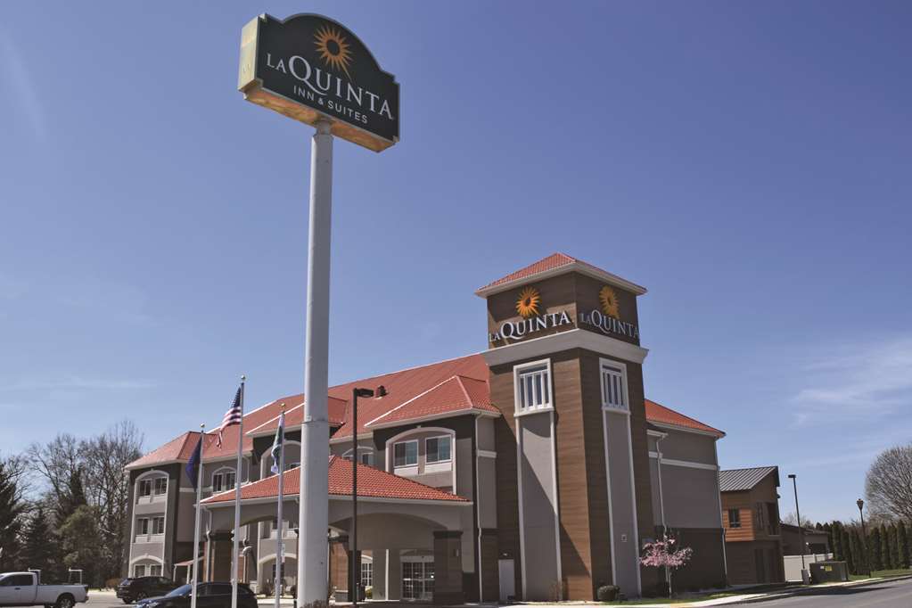La Quinta By Wyndham Chambersburg Hotel Exterior foto
